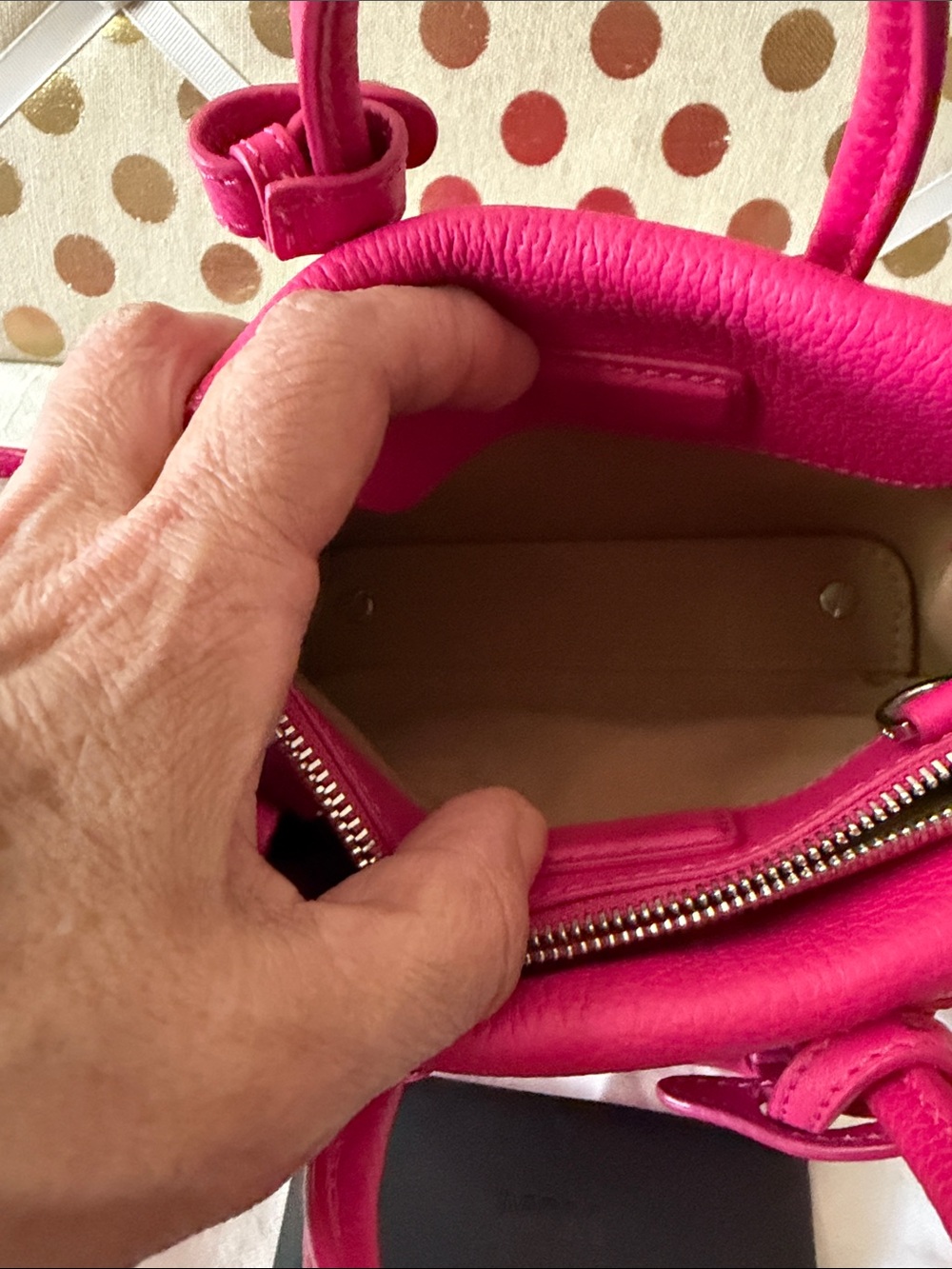 MCM X Mini Grained Calffskin Milla Tote in Beetrooth Pink NWT - Picture 8 of 15